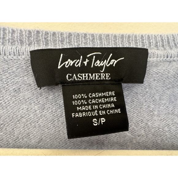 Lord & Taylor 100% Cashmere Sweater Baby Blue V-Neck - Size S/P - Picture 2 of 5